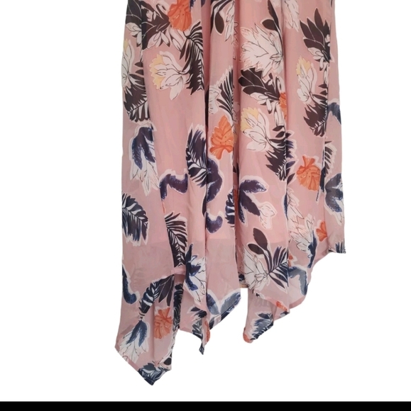 NWOT A New Day Floral Faux Wrap Dress Size Small V-Neck Sleeveless Asymmetric. - Picture 8 of 10